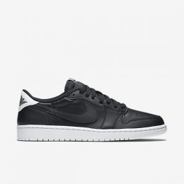 Air Jordan 1 Retro Low OG Sneakers