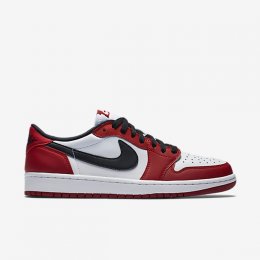 Air Jordan 1 Retro Low OG Shoes