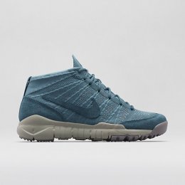 Nike Flyknit Trainer Chukka SFB