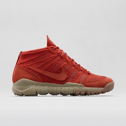Nike Flyknit Trainer Chukka SFB