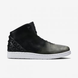 Jordan Instigator Sneakers