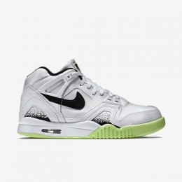 Nike Air Tech Challenge II Shoes