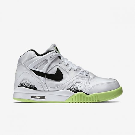 Nike Air Tech Challenge II Shoes