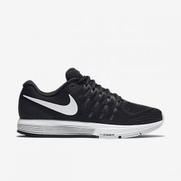 Nike Air Zoom Vomero 11 Sneakers