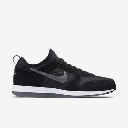 Nike Archive 75 Shoes