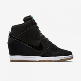 NIKE DUNK SKY HI ESSENTIAL Black/Sail/Gum Medium Brown/Black