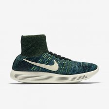 Nike LunarEpic Flyknit Sneakers