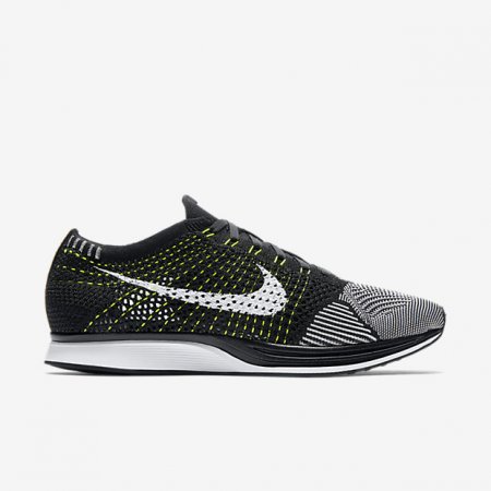 NIKE FLYKNIT RACER Black/White/White
