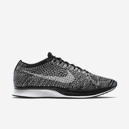 NIKE FLYKNIT RACER Black/White