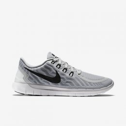 Nike Free 5.0 Sneakers