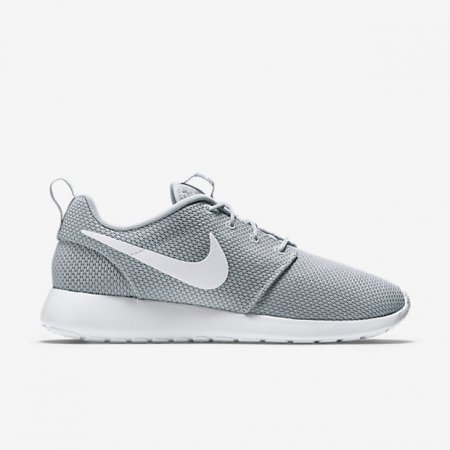 Nike Roshe One Shoes
