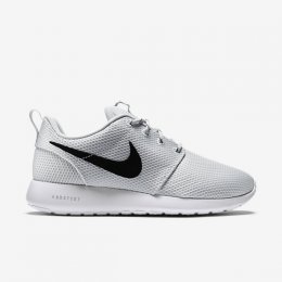 NIKE ROSHE ONE Pure Platinum/White/Black