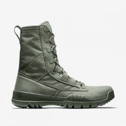 NIKE SFB FIELD 8 Inch Shoes