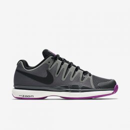 NIKECOURT ZOOM VAPOR 9.5