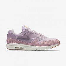 NIKE AIR MAX 1 ULTRA ESSENTIALS Plum Fog/Bleached Lilac/Varsity Maize/Purple Smoke NIKE AIR MAX 1 ULTRA ESSENTIALS Plum Fog/Bleached Lilac/Varsity Maize/Purple Smoke