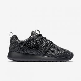 NIKE ROSHE ONE DMB Black/Black/Black