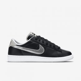 NIKE TENNIS CLASSIC SHOES