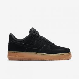 NIKE AIR FORCE 1 07 SUEDE Black/Gum Medium Brown/Metallic