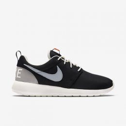 NIKE ROSHE ONE RETRO Black/Sail/Wolf Grey