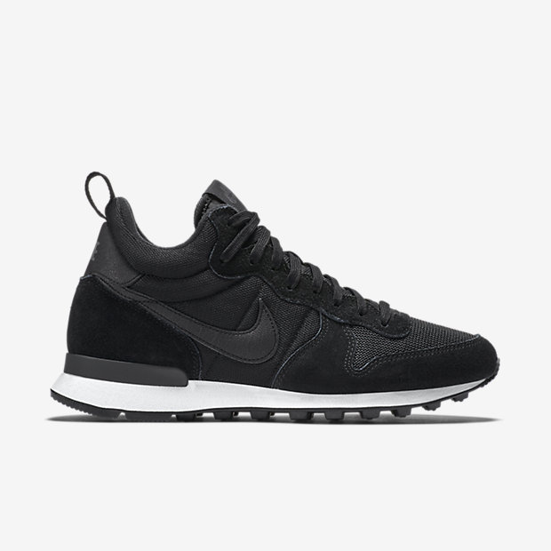 nike internationalist mid black