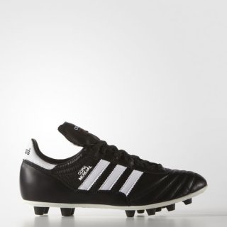 Dominate the game with finesse and precision wearing the adidas Copa Mundial Cleats. Crafted with a rich leather upper.