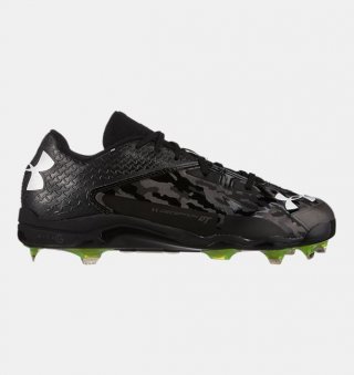 Size Chart 5~13. Under Armour Deception Low baseball shoes offer top performance as the Official Performance Footwear Supplier of MLB.