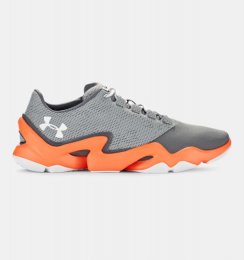 Under Armour Phenom Proto Walking Shoes
