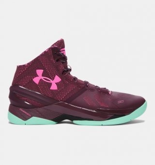 Save on Men\'s Under Armour Curry Two Basketball Shoes. The Men\'s Under Armour Curry Two Basketball Shoes 1259007 602 will sell well in Oklahoma. Our shop allow members to Explore UA Basketball Shoes at wholesale prices.