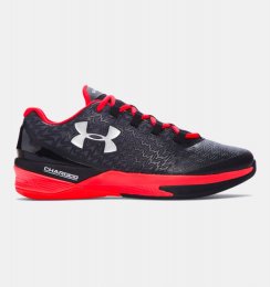 Under Armour ClutchFit Drive 3 Low Walking Shoes