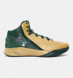 Under Armour Charged Step Back Team