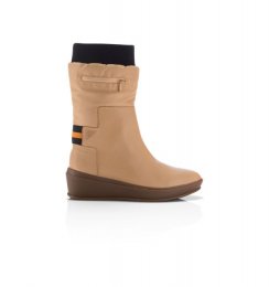 Under Armour Elevated Boots
