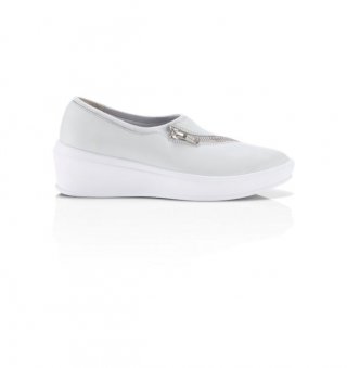 Where to Shop Affordable Under Armour Elevated Wedge? The Under Armour Elevated Wedge 1297605 772 quality is excellent. 50% Save on on selected Under Armour Lifestyle Shoes.