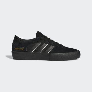 Score big style points with the adidas Originals MATCHBREAK SUPER SHOES, now available for sale in our online shop.