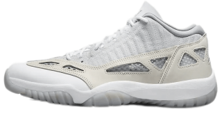 Real and synthetic leather and textile material in the upper for durability. lightweight and breathable. Full-length Air cushioning combines with premium details for the ultimate fusion of style and comfort.