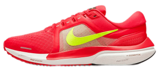 Elevate your daily runs with the Nike Air Zoom Vomero 16 - the Ideal combination of comfort, ventilation, and responsiveness.