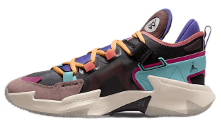 Jordan Why Not 5: A large-volume Zoom Air unit in each shoe returns your energy to help generate explosive bursts of speed.