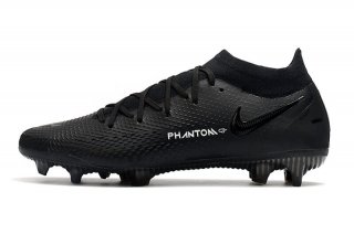 The Nike Phantom GT Elite Dynamic Fit FG Soccer Cleats are designed to elevate performance on firm ground surfaces.