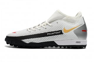 The Nike Phantom GT Academy Dynamic Fit TF Shoes are designed to excel on turf surfaces.