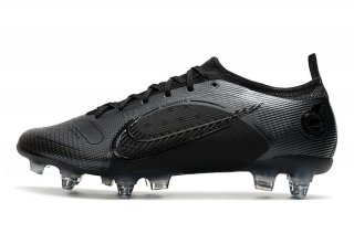 Ignite your soccer skills with the Nike Mercurial Vapor 14 Elite SG Soccer Cleats. These cleats combine speed.