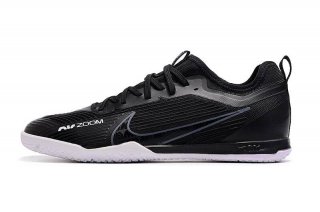 Unleash your agility and precision with the Nike Air Zoom Mercurial Vapor XV Pro IC Shoes.