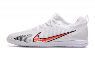 Elevate your indoor football game with the cutting-edge Nike Air Zoom Mercurial Vapor 15 Pro IC Shoes.