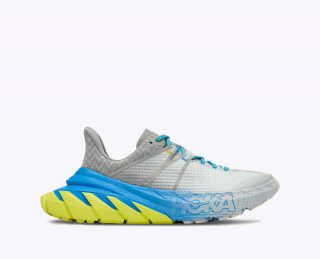 Hoka TenNine is the Ideal running shoe for those who seek the ultimate experience. The Hoka is the must-have addition to your running collection.