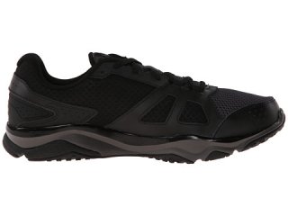 Explore Under Armour Micro G™ Strive V. The Under Armour Micro G™ Strive V 3017844 quality is excellent. Good market for Under Armour Running Shoes.