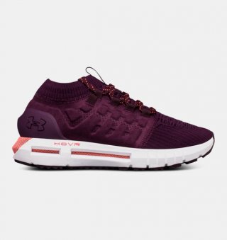 Step into sophisticated comfort and style with the UA HOVR Phantom Merlot / White.