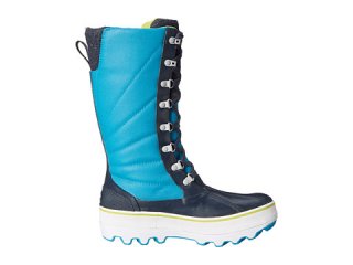 Under Armour Clackamas 200 for sale. Shop this Season\'s Hottest Under Armour Clackamas 200 3266235 in IA, USA. Save up to 40% for Under Armour Hoops Shoes.