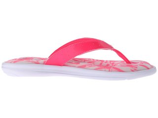 Save on Under Armour Marbella Chaos T. These Under Armour Marbella Chaos T 3414901 are so stylish. everyone\'s wearing them nowadays. Premium choice and Premium discounts for Under Armour Hoops Shoes.