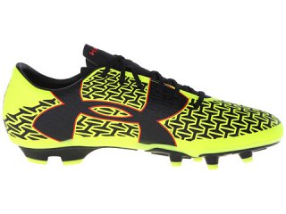 Unleash your power and control on the field with the Under Armour CF Force 2.0 FG Cleats.