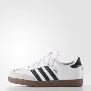 Dominate the indoor soccer field with adidas Samba Classic Soccer Shoes, crafted with a leather upper & a grippy gum rubber outsole for top-notch performance.