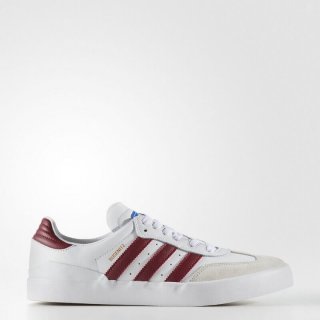 The adidas Busenitz Vulc RX Shoes, are a stylish and high-performance choice for fans of both Louisville football and Mississippi State football.
