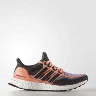 Experience comfort and performance like never before with the adidas ULTRABOOST Sneakers, designed specifically for long-distance runners.